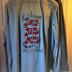 Men’s Gucci shirt